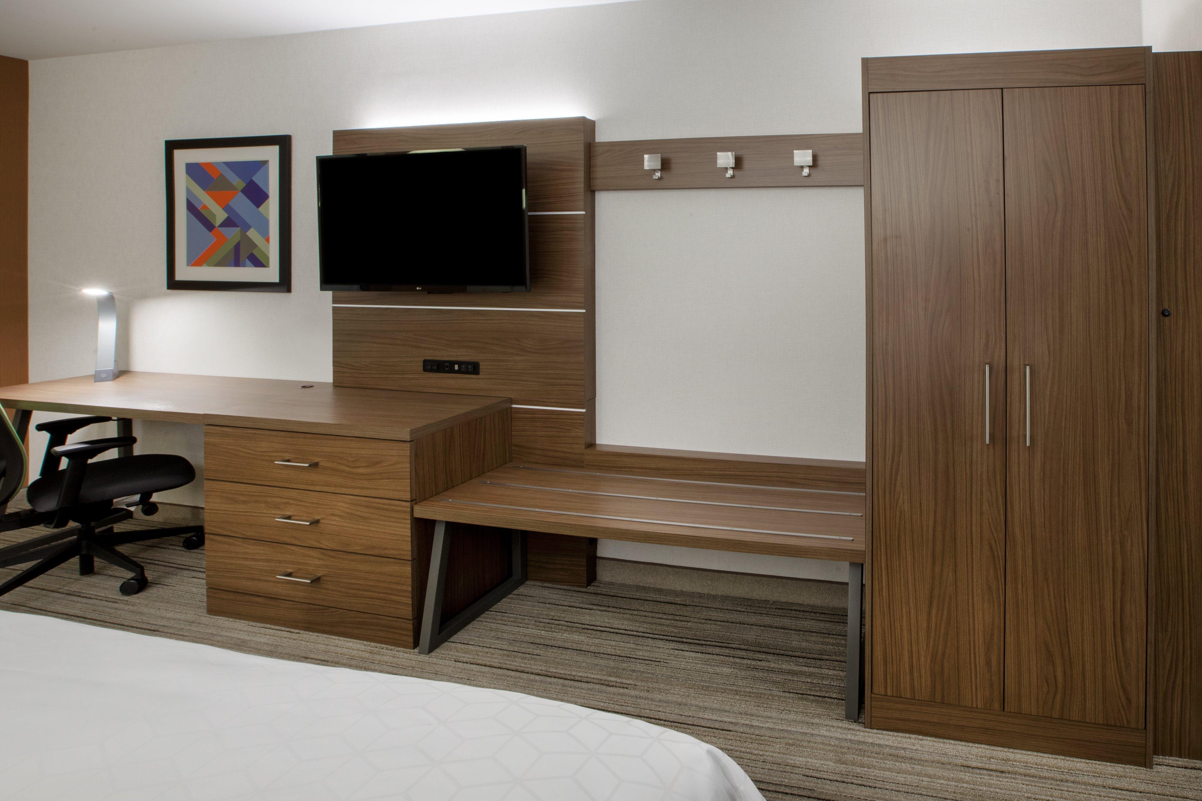 Holiday Inn Express & Suites Austin North Central By Ihg Exterior photo