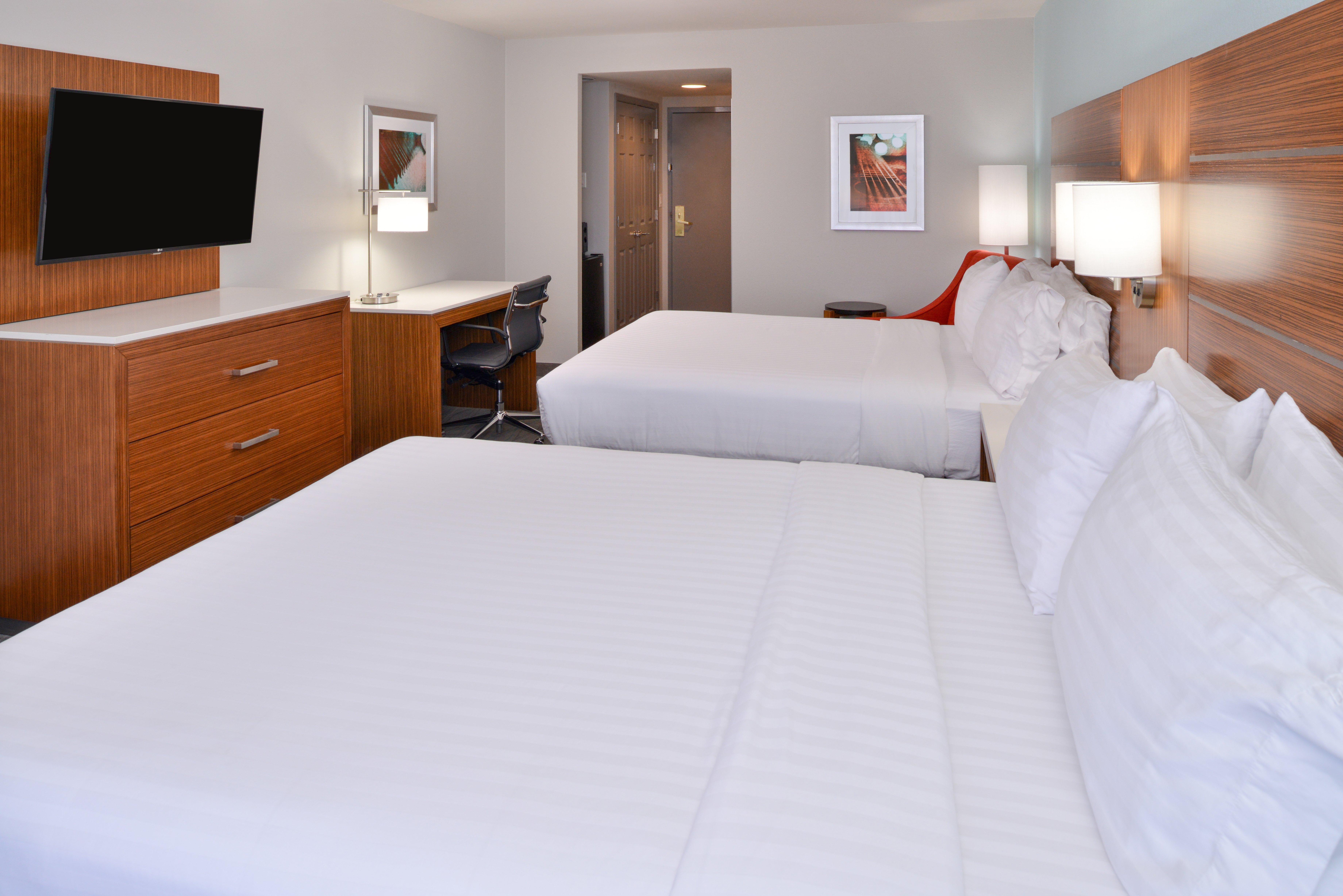 Holiday Inn Express & Suites Austin North Central By Ihg Exterior photo